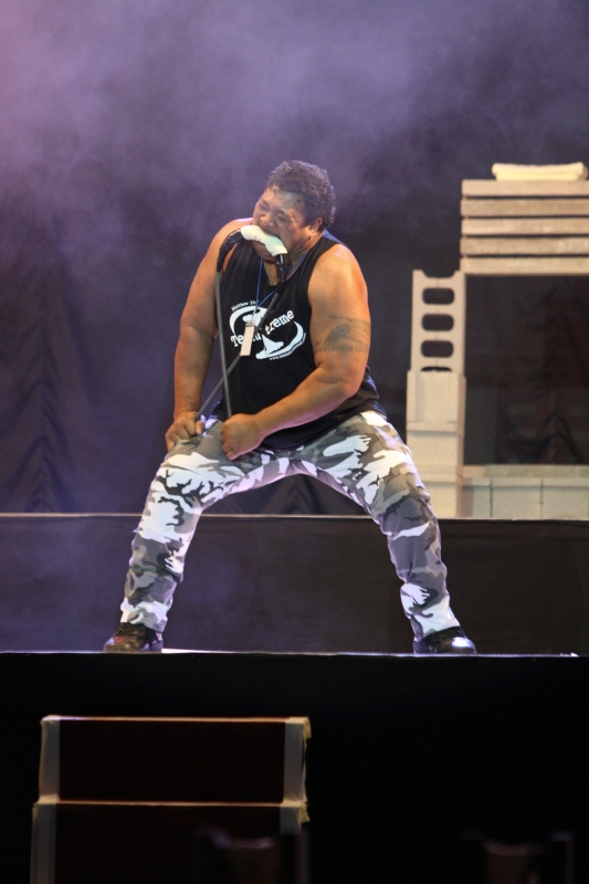 iwt12.jpg